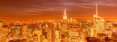 Günbatımında New York Manhattan manzarası