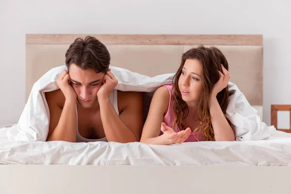 Family conflict with wife husband in bed — Stock Photo, Image