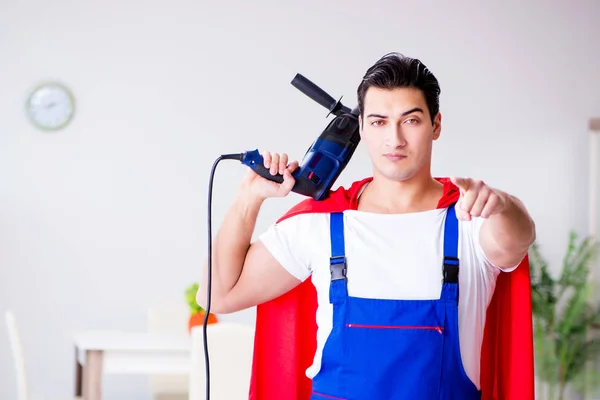 Superbohater naprawy z narzędziami w koncepcji naprawy — Zdjęcie stockowe
