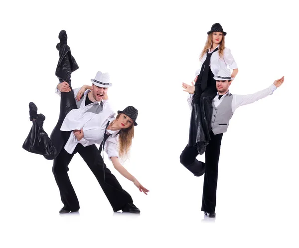 Пара танцоров, танцующих современные танцы — стоковое фото