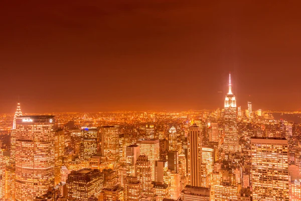 Vista nocturna de Nueva York Manhattan al atardecer — Foto de Stock