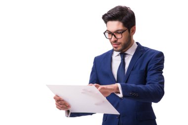 Beyaz arka plan üzerinde izole tablet üzerinde çalışan iş adamı