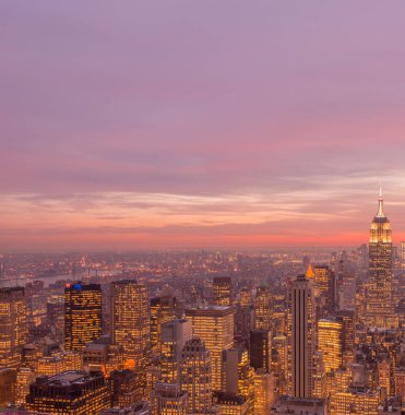 Günbatımında New York Manhattan manzarası