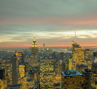 Günbatımında New York Manhattan manzarası