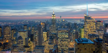 Günbatımında New York Manhattan manzarası