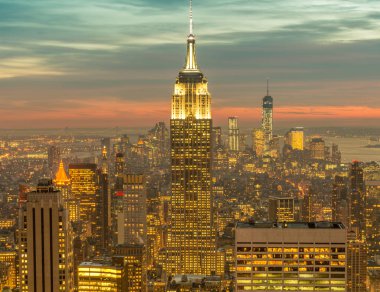 Günbatımında New York Manhattan manzarası