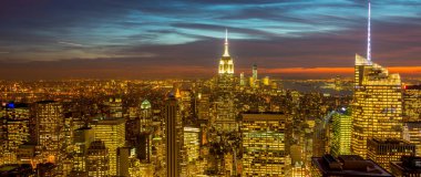 Günbatımında New York Manhattan manzarası