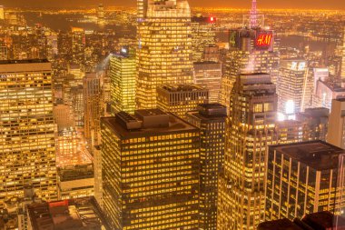 Günbatımında New York Manhattan 'ın gece manzarası