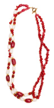 Beyaz arka plan üzerinde izole zarif mücevherler