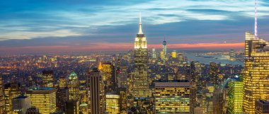 Günbatımında New York Manhattan manzarası