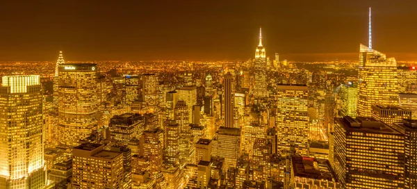 Uitzicht op New York Manhattan tijdens zonsondergang — Stockfoto