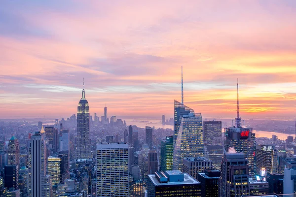 New York - DECEMBER 20, 2013: View of Lower Manhattan on Decembe — Stock Photo, Image