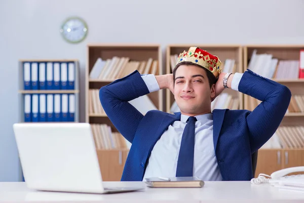 King businessman working in the office