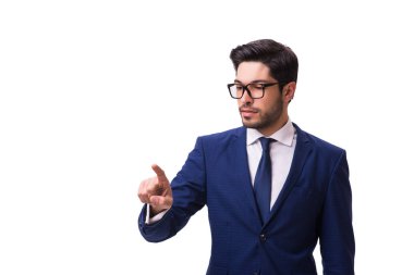 Genç işadamı beyaz izole sanal düğmelere basarak