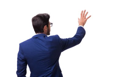 Genç işadamı beyaz izole sanal düğmelere basarak