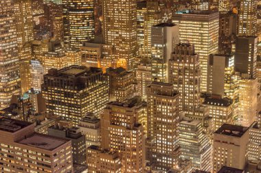 Günbatımında New York Manhattan 'ın gece manzarası