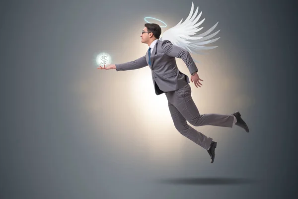 Angel conceito investidor com homem de negócios com asas — Fotografia de Stock