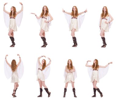 Beyaz tenli, açık renkli, büyüleyici elbiseli güzel bayan.