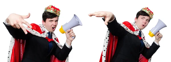 Homme avec couronne et mégaphone isolé sur blanc — Photo