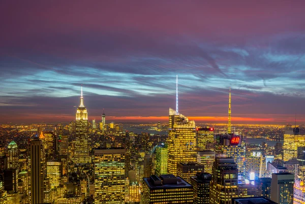 Nueva York - 20 de diciembre de 2013: Vista del Bajo Manhattan en Decembe — Foto de Stock