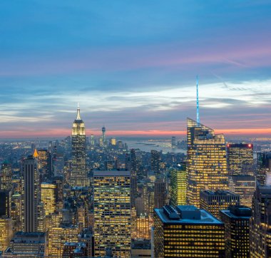 Günbatımında New York Manhattan manzarası