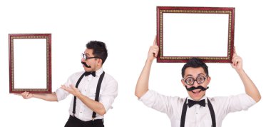 Beyaz izole kare olan genç adam