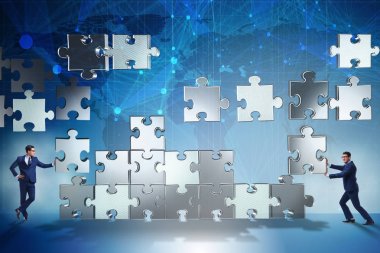 Yapboz parçaları ile takım çalışması konsepti