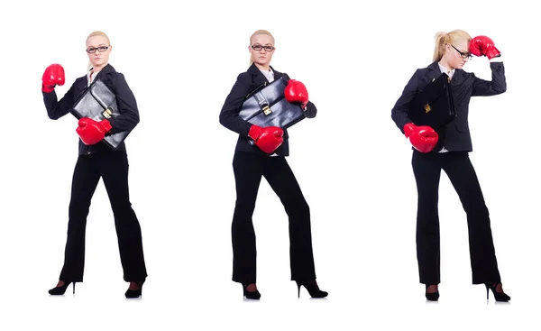 Femme d'affaires avec gants de boxe sur blanc — Photo