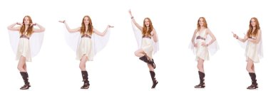 Beyaz tenli, açık renkli, büyüleyici elbiseli güzel bayan.