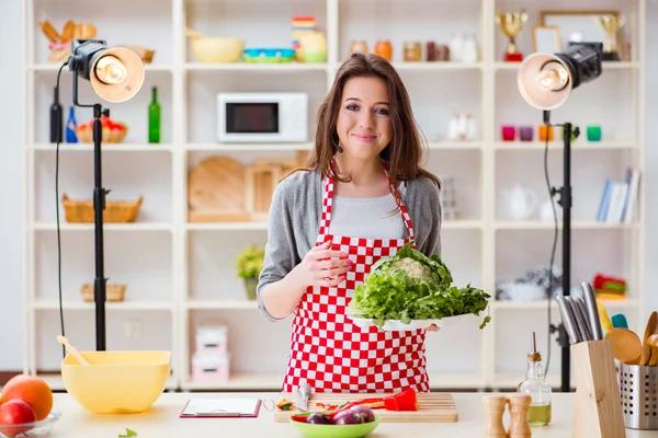 Comida cocina tv show en el estudio — Foto de Stock