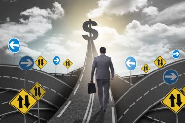 İşadamı kâr hedefine doğru yürüyor