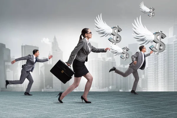 Empresarios persiguiendo fondos de inversores ángel —  Fotos de Stock