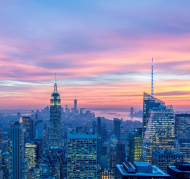 Günbatımında New York Manhattan manzarası