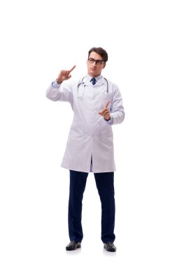 Beyaz arka planda izole genç doktor