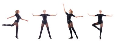 Beyaz arka planda dans eden genç bir kadın