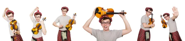 Lustiger Schotte mit Geige auf Weiß — Stockfoto