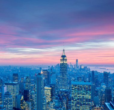Günbatımında New York Manhattan manzarası