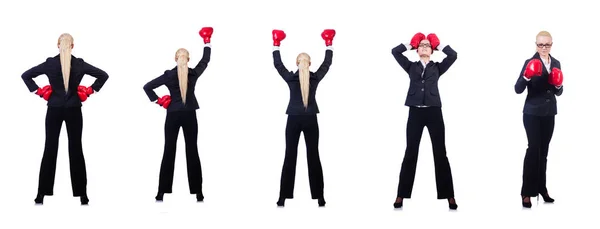 Mulher empresária com luvas de boxe em branco — Fotografia de Stock