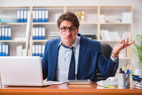 Angry aggressive businessman in the office — Stock Photo, Image