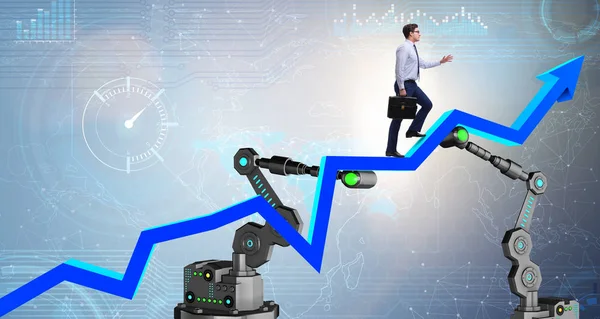 로봇 팔로 받치고 있는 도표를 걸어오는 사업가 — 스톡 사진