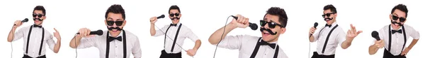 Забавна людина з мікрофоном ізольована на білому — стокове фото