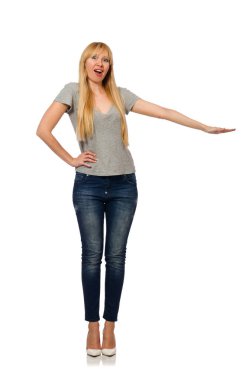 Beyaz arka planda izole edilmiş güzel bir kadın modeli.