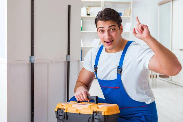 Concepto de reparación y montaje de muebles —  Fotos de Stock