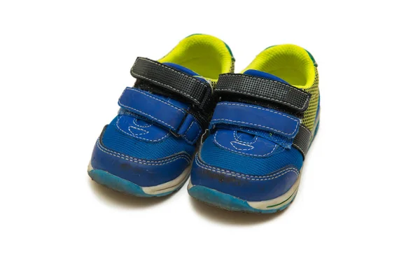 Baby schoenen geïsoleerd op de witte achtergrond — Stockfoto