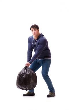 Çöp torbası olan adam beyazda izole edilmiş.