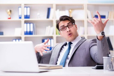 İşadamı Office Sanal gitar çalmak