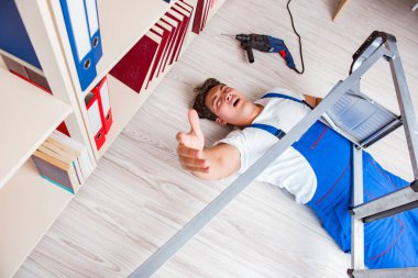 Düşen işçilerde güvensiz davranış konsepti