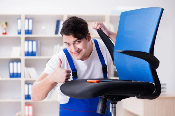 Furniture repair and assembly concept — Stock Photo, Image