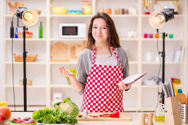 Comida cocina tv show en el estudio — Foto de Stock