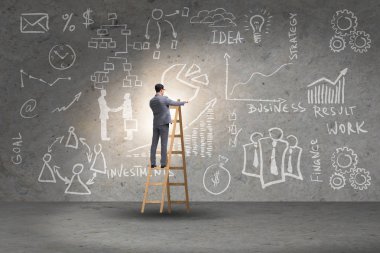 İşadamı iş kavramı içinde merdiven üzerinde